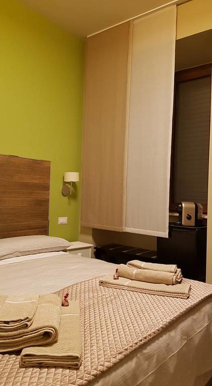 B&B Via Veneto Crotone Eksteriør bilde